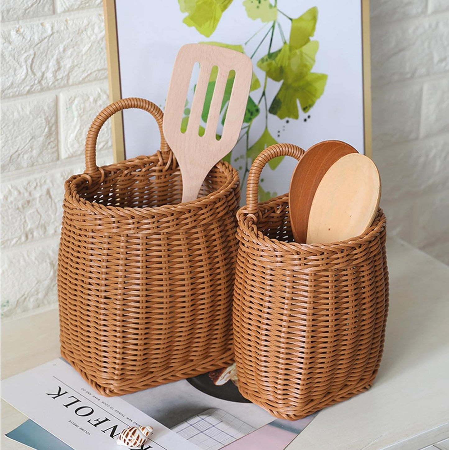 Wall Hanging Rattan-Style Storage Basket โ Handwoven Decorative Wicker Wall Organizer for Home, Kitchen, Bathroom & Entryway